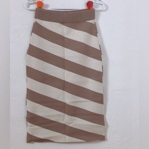 Women knit skirt